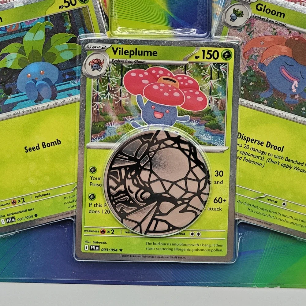 Pokemon Trading Card Came Oddish Gloom Vileplume, Coin, And Two Booster Pack New